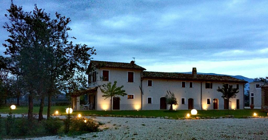 Podere Le Volte Degli Angeli Spello Exterior foto