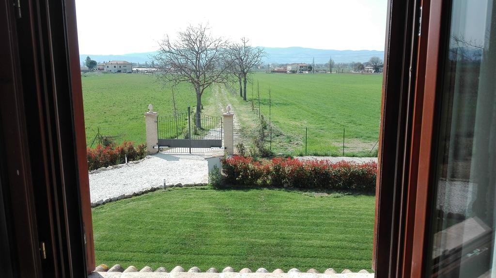 Podere Le Volte Degli Angeli Spello Exterior foto